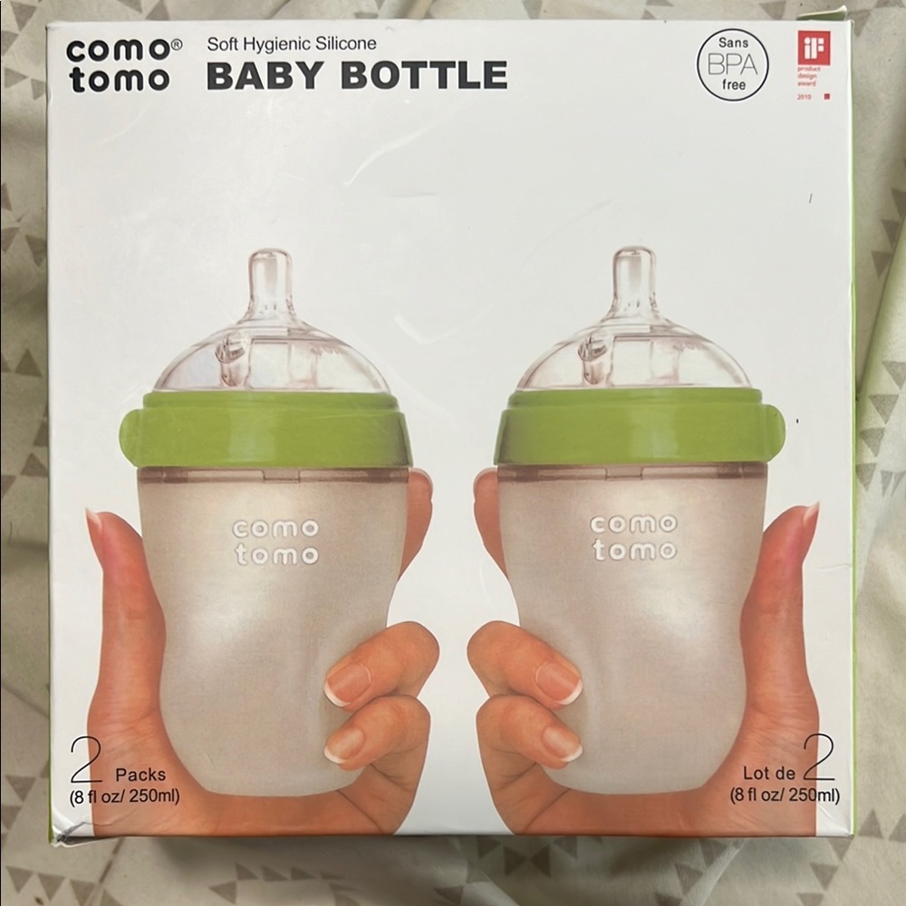 Green Baby Bottle Set